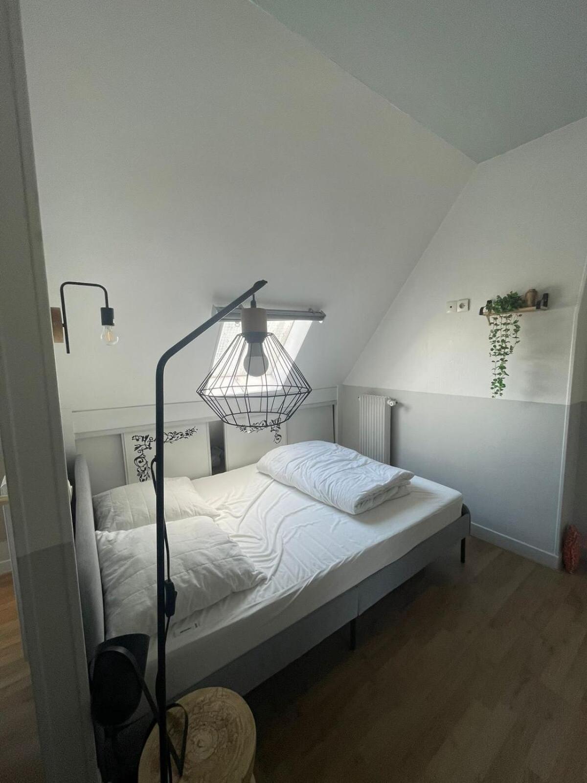 Flexliving - - Tour Maubourg Apartment Paris